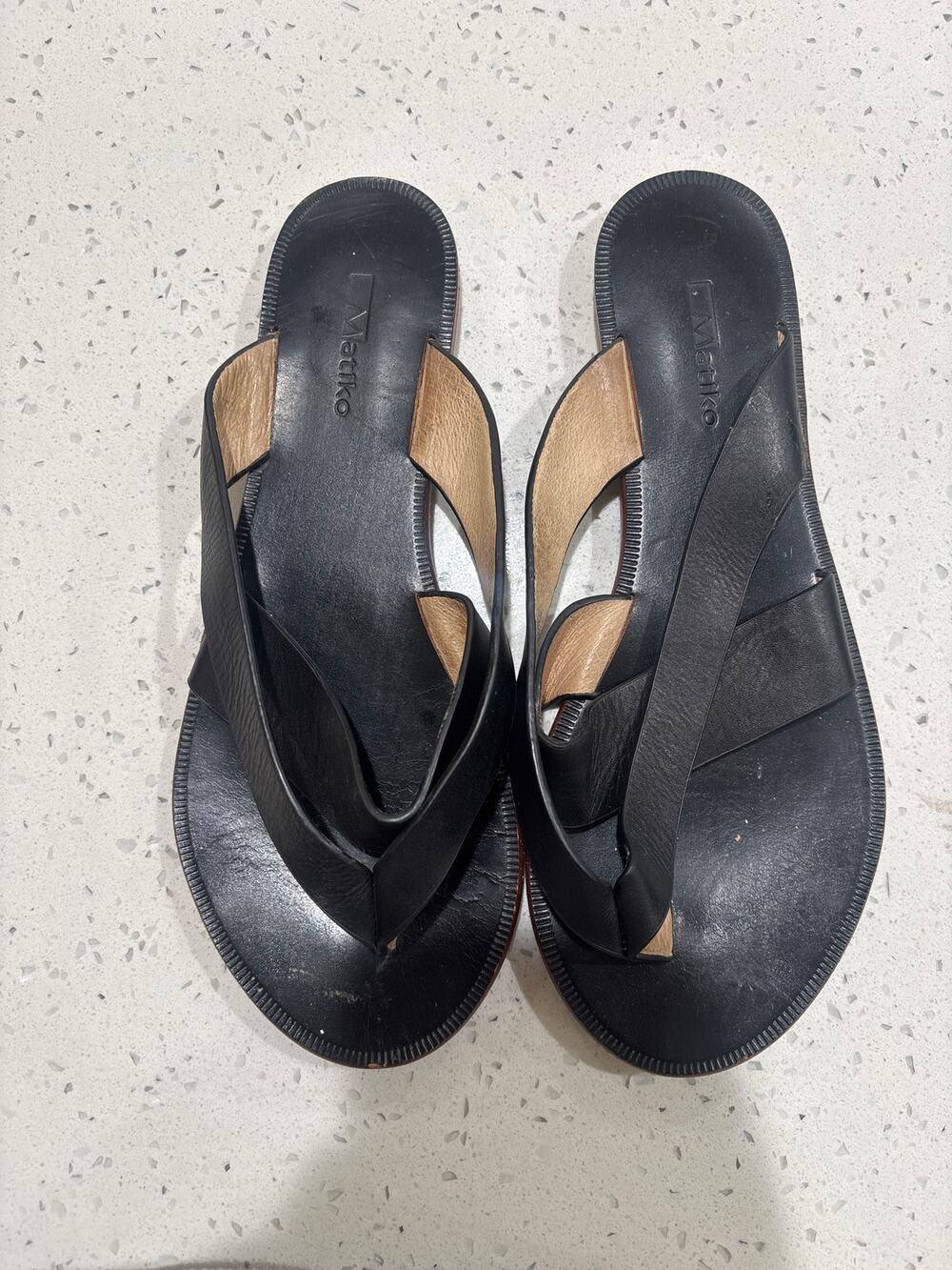 Women’s matiko sandals size 7
